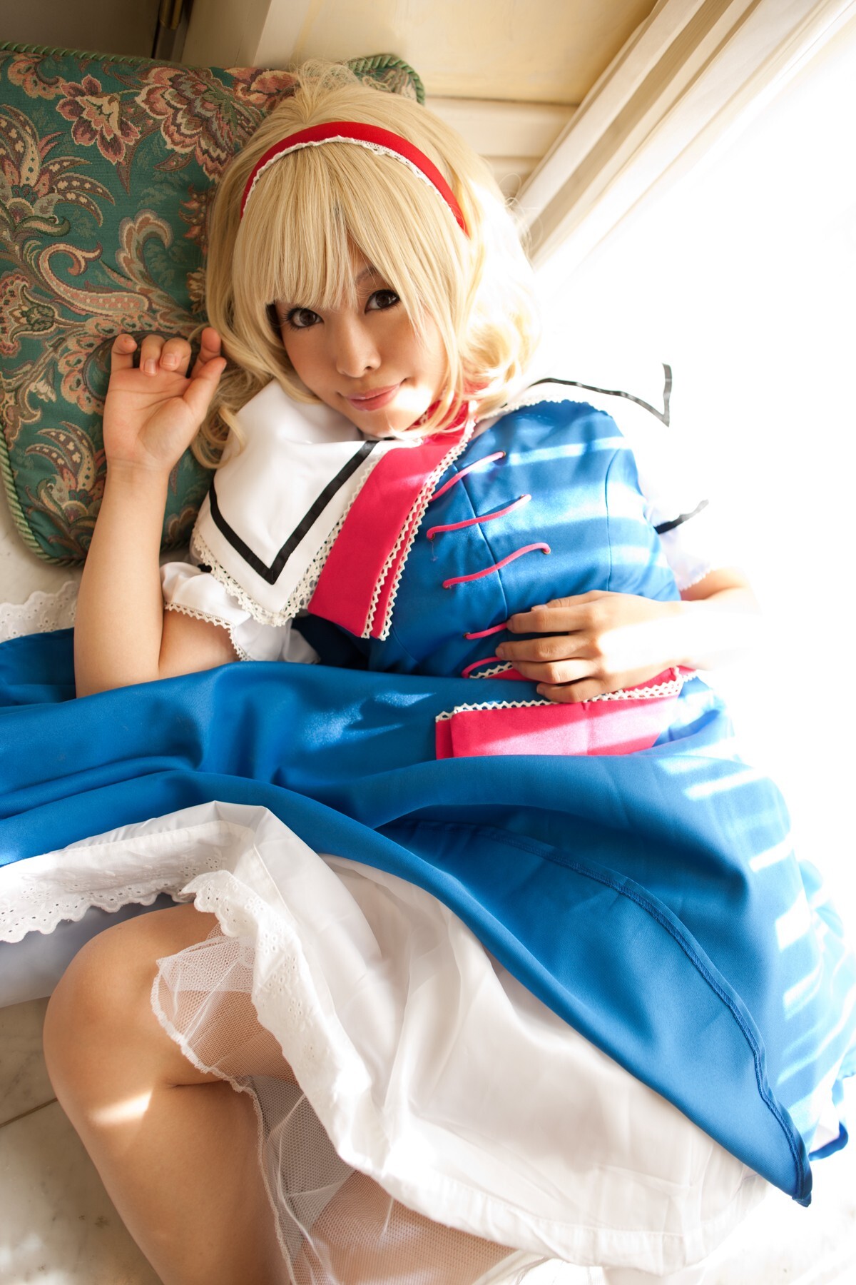 [Cosplay] New Touhou Project Cosplay  Hottest Alice Margatroid ever